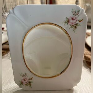 Picture Photo Porcelain Frame, 2.5 x 3, Takahashi Style White Floral Pink Roses